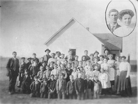 Hopewell School near Duncan, classes of 1910