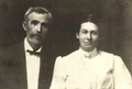 Link to Thomas and Martha Bray photo
