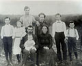 Link to photo W. T. Farris family